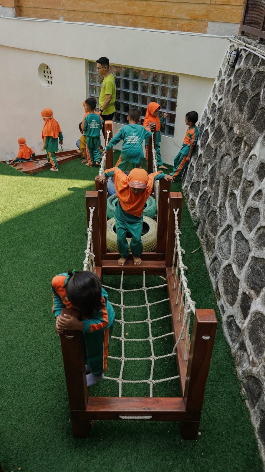 Cafe Ramah Anak Magelang untuk Liburan Akhir Tahun: Cek Jam Buka, Parkir, Zona Anak