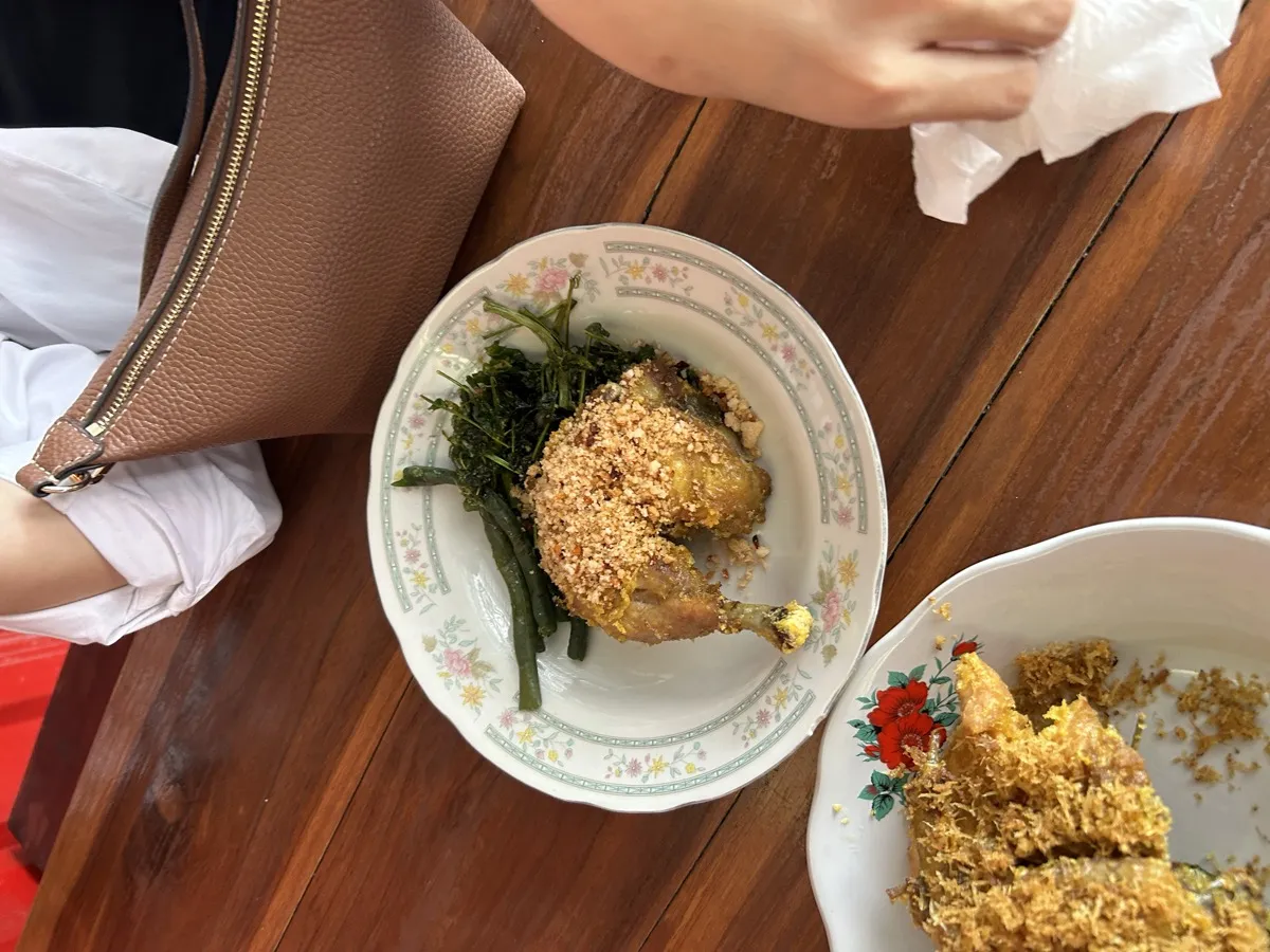 Ayam goreng rawit koya Sambal Bara Nusantara Sawitan