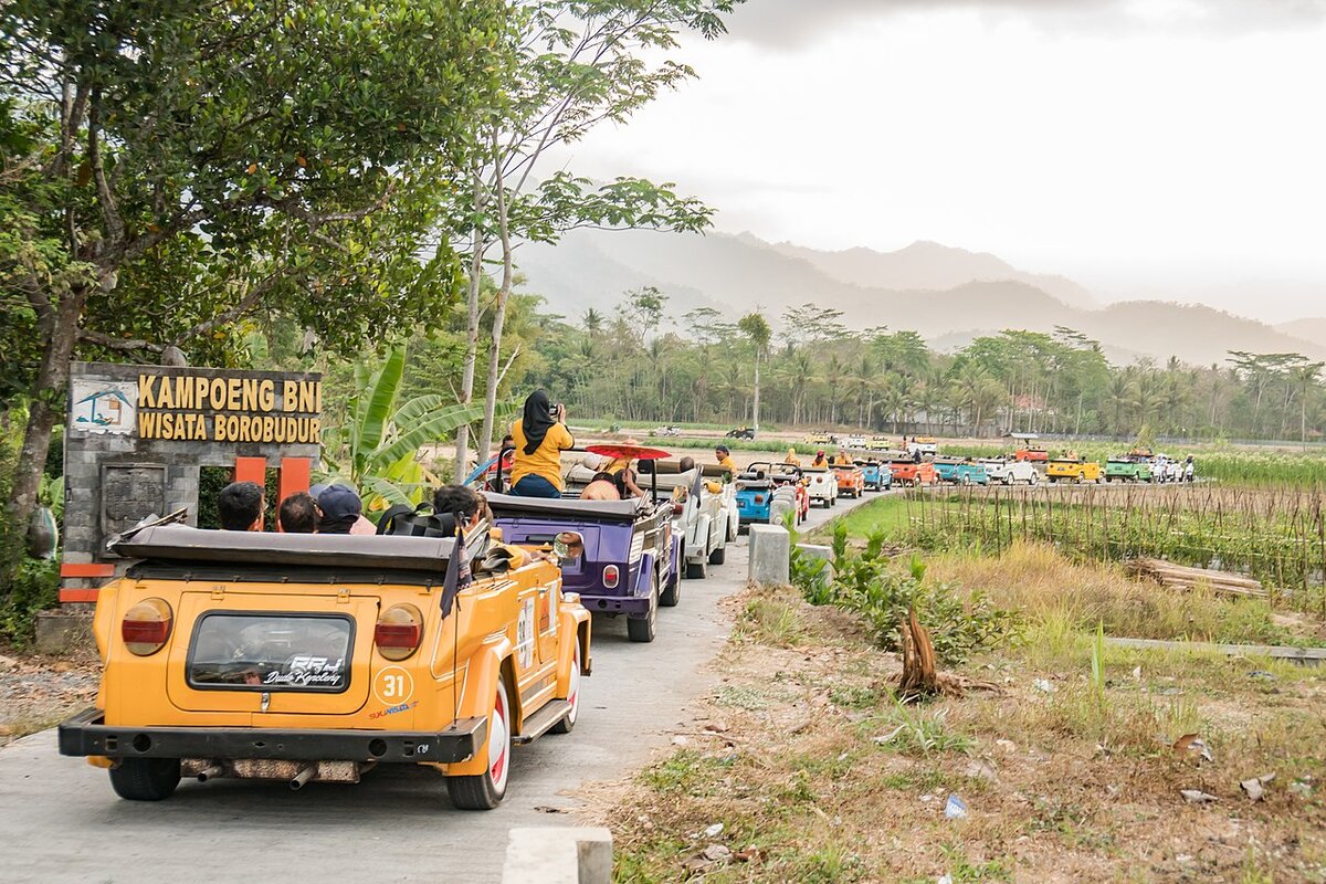 VW Safari Borobudur: Pengalaman Road Trip Paling Ikonik di Kawasan Candi
