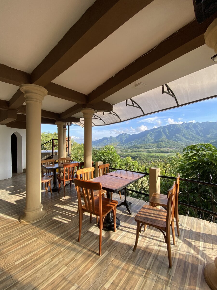 Kedai Bukit Rhema — Borobudur
